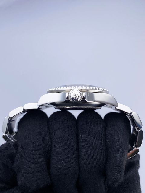 Rolex Sea-Dweller 16600 Image 4